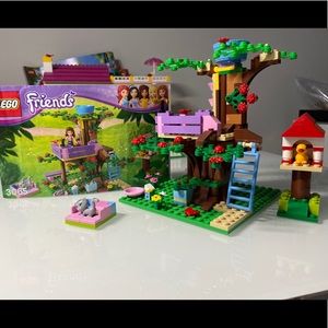 Lego Olivia’s treehouse